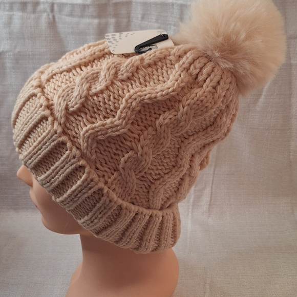 Women's  Wool Beanie Hat With Pompom Elegant Soft - Picture 16 of 16